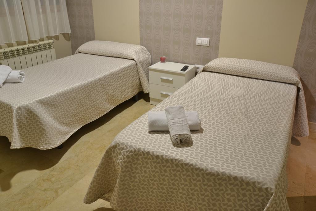 Hostal El Bugar Teruel Luaran gambar