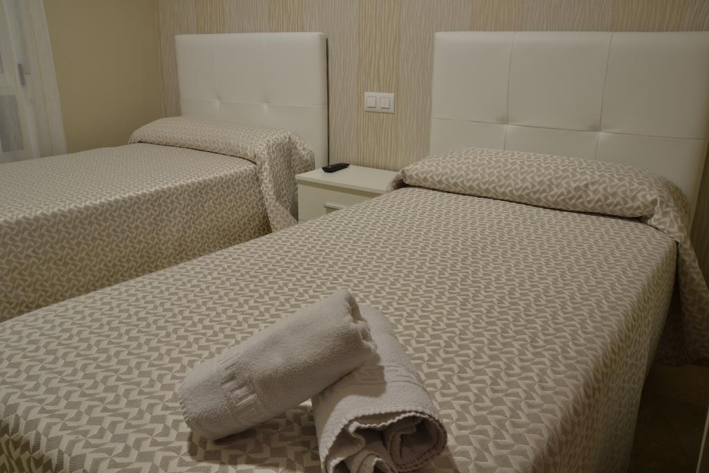 Hostal El Bugar Teruel Luaran gambar