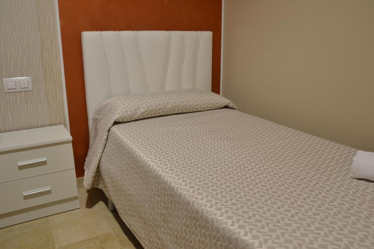 Hostal El Bugar Teruel Luaran gambar